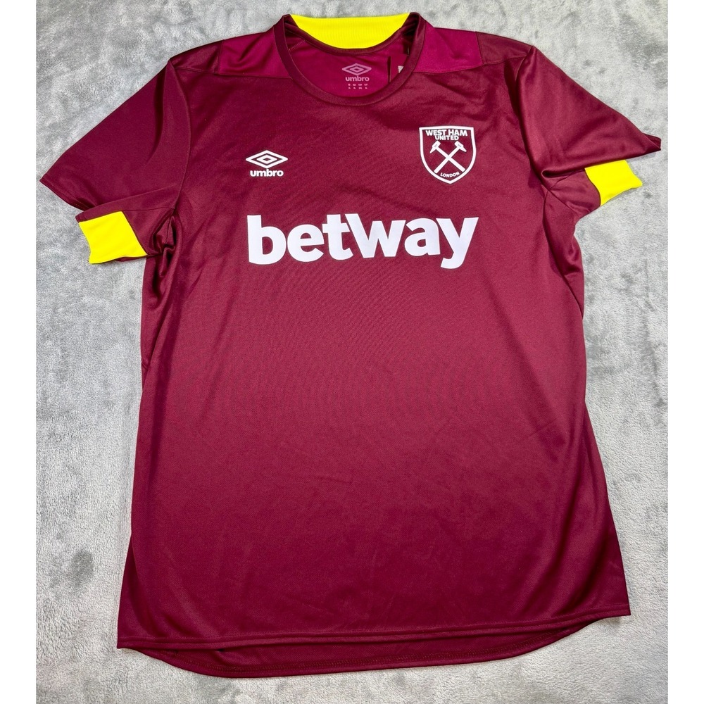 Umbro West Ham United Training Jersey Soccer Top Maroon Yellow Men Size XL 79858